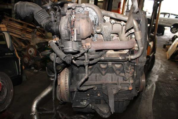 MOTEUR RENAULT 1.9DCI CODE F9QD812 - Vue 4